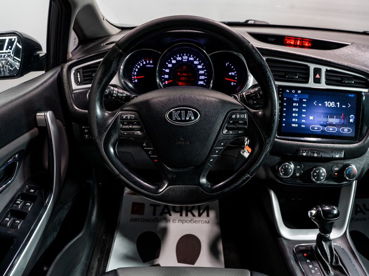 Kia Ceed 2013 - фото автомобиля