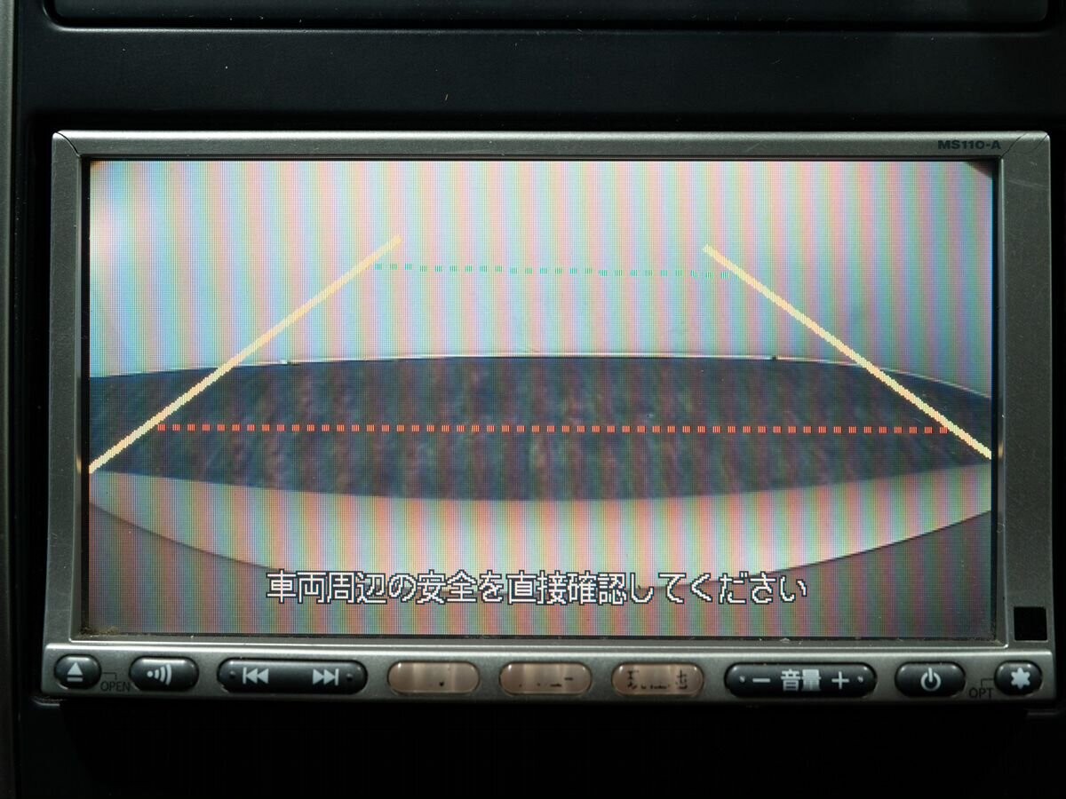 Nissan Tiida 2010 - фото автомобиля