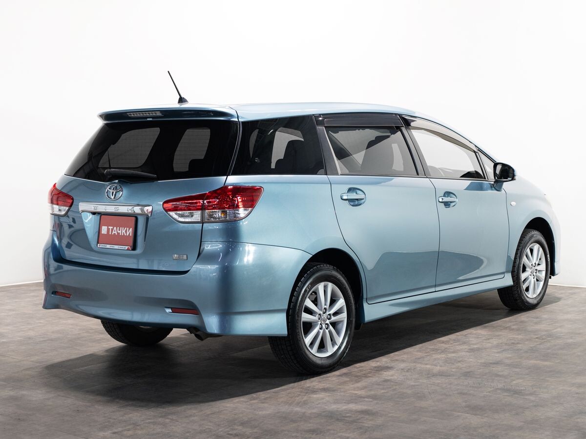 Toyota Wish 2009 - фото автомобиля