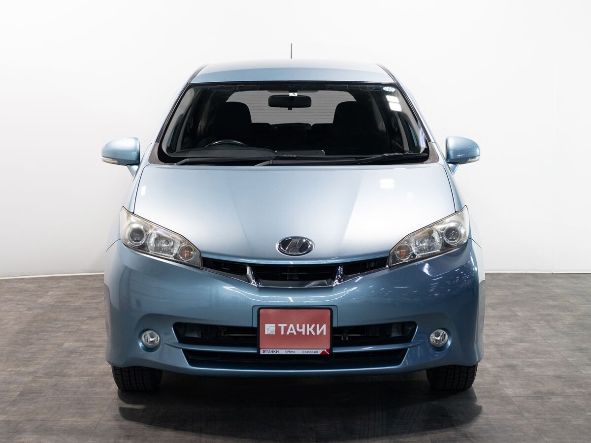Toyota Wish 2009 - фото автомобиля
