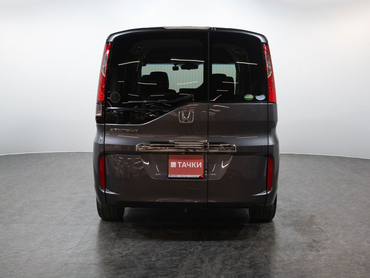 Honda Stepwgn 2020 - фото автомобиля