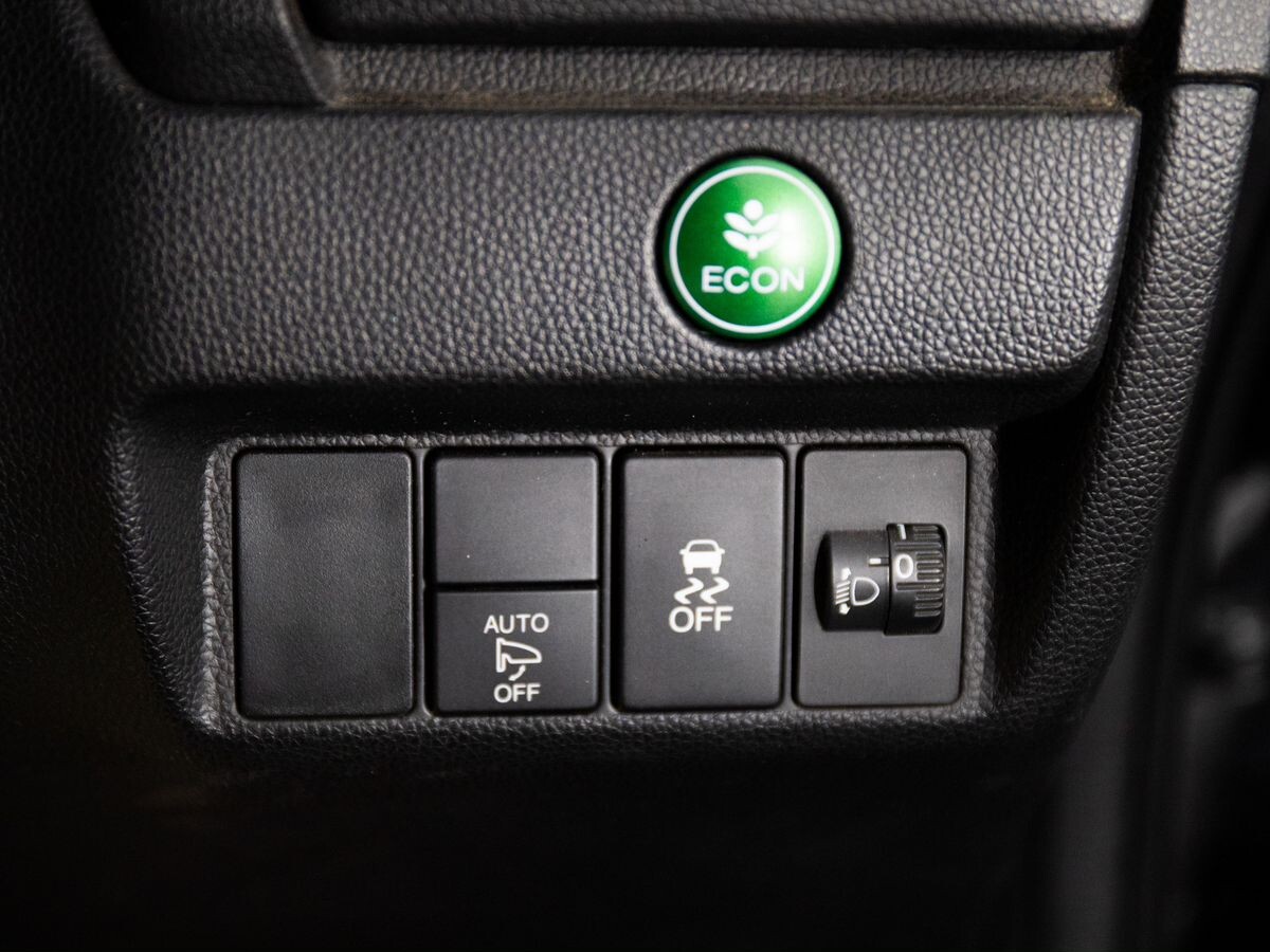 Honda Fit 2015 - фото автомобиля