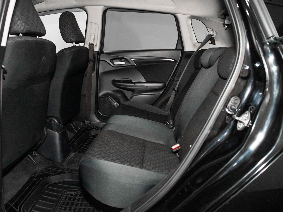 Honda Fit 2015 - фото автомобиля