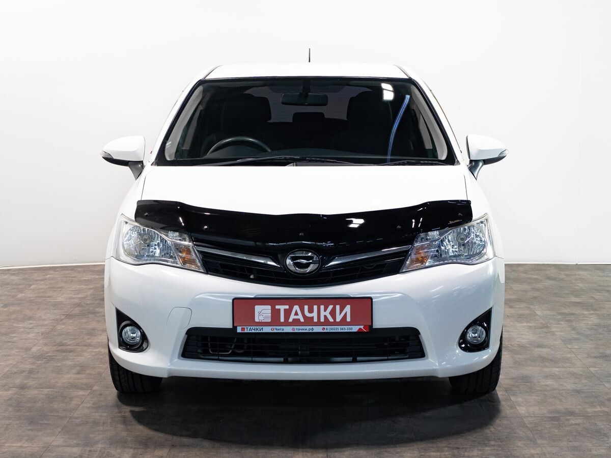 Toyota Corolla 2014 - фото автомобиля