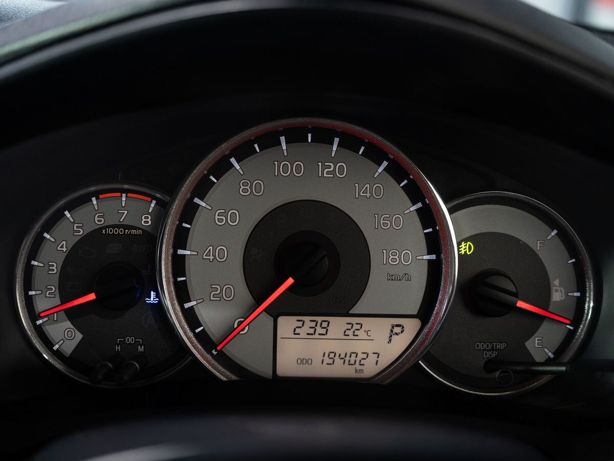 Toyota Corolla 2014 - фото автомобиля