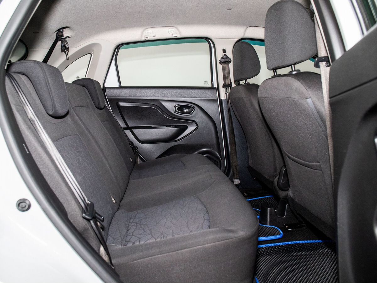 Lada (ВАЗ) XRAY 2018 - фото автомобиля