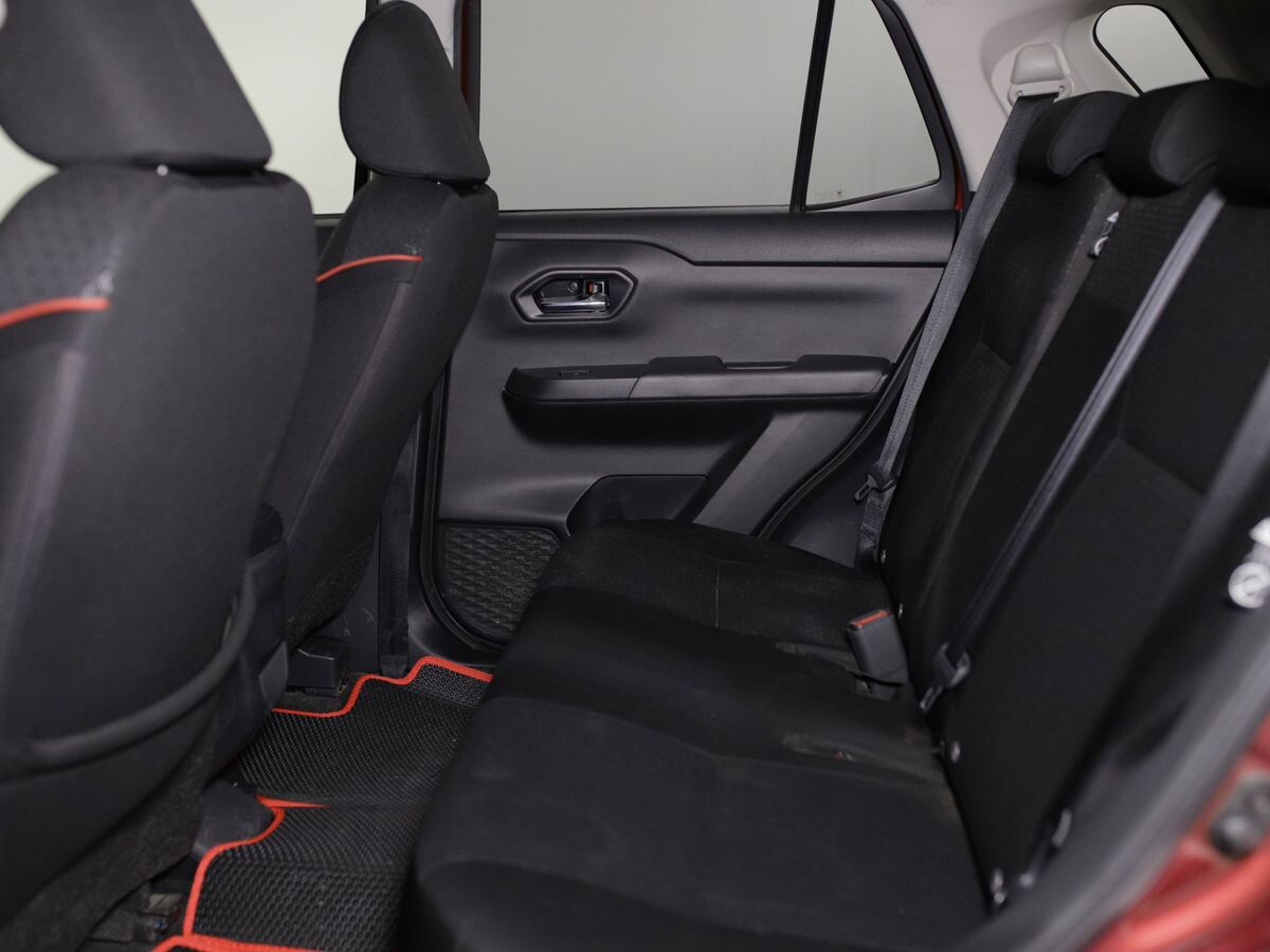 Toyota Raize 2021 - фото автомобиля