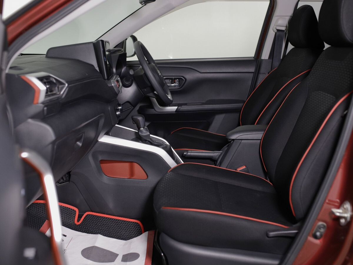 Toyota Raize 2021 - фото автомобиля