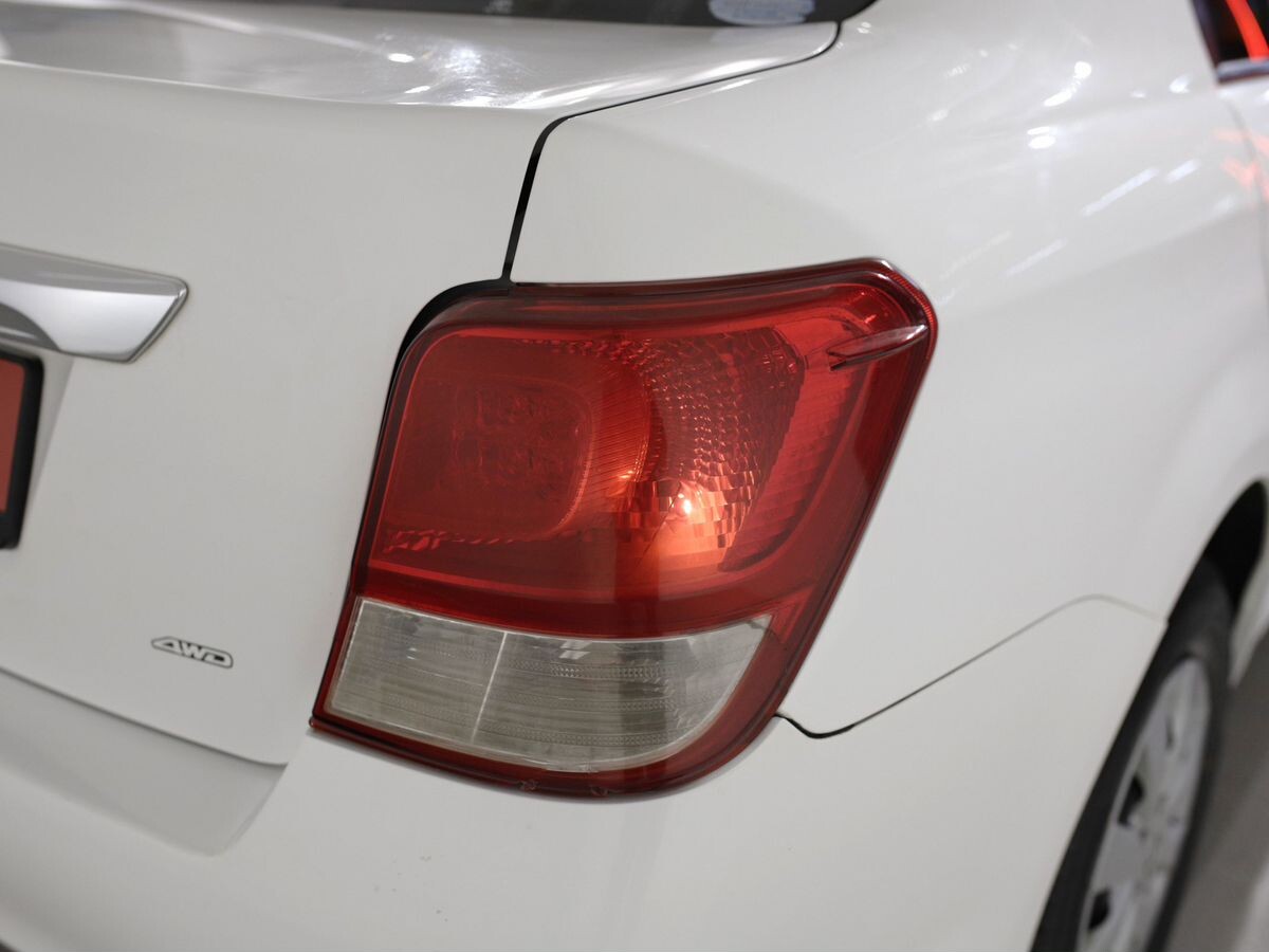 Toyota Corolla 2014 - фото автомобиля