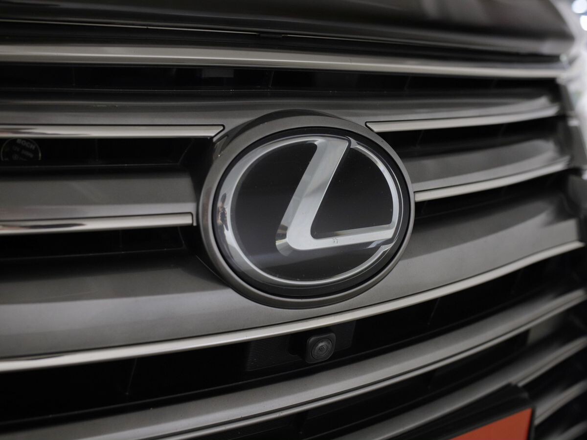 Lexus LX 2016 - фото автомобиля