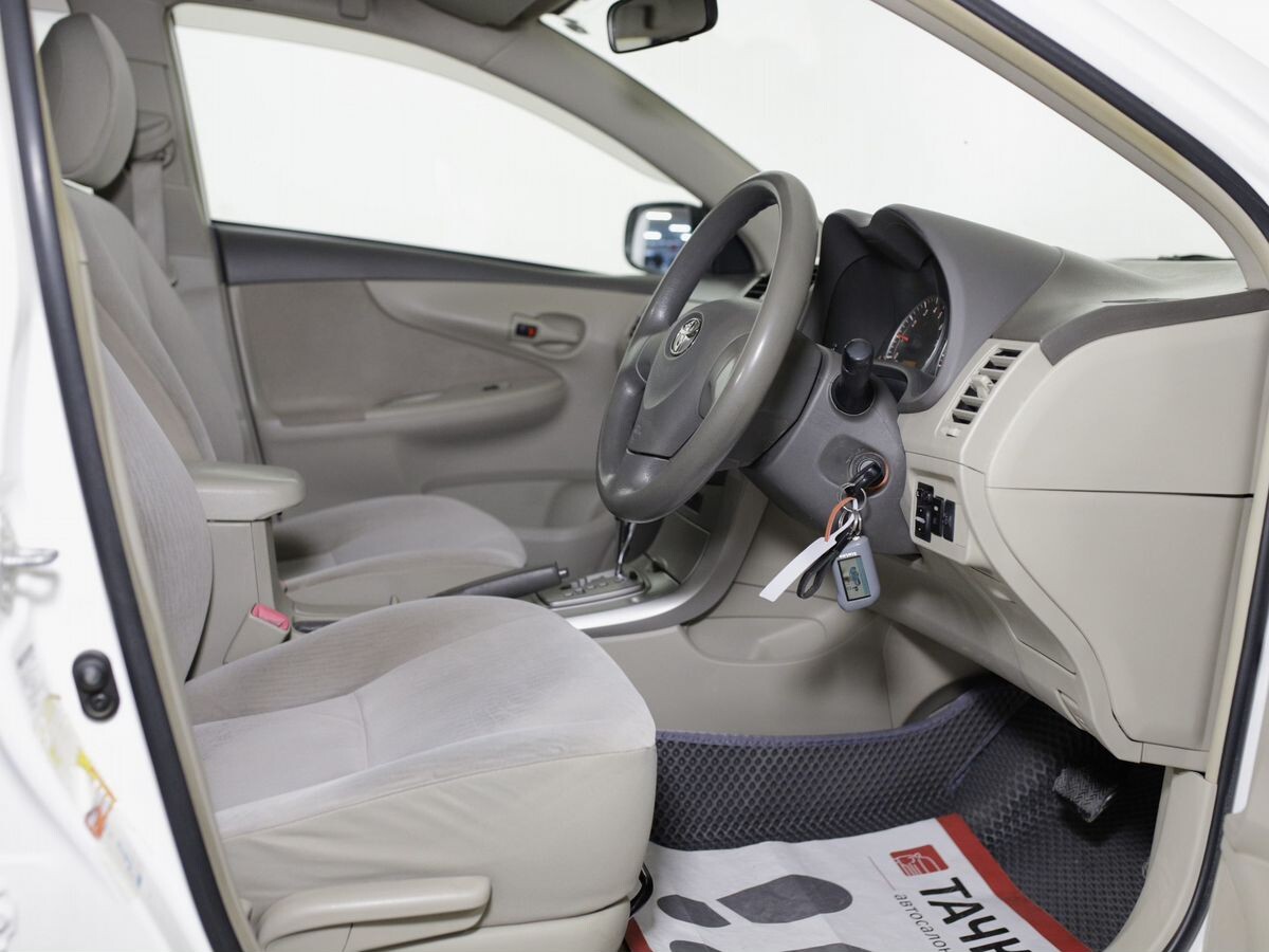 Toyota Corolla 2007 - фото автомобиля