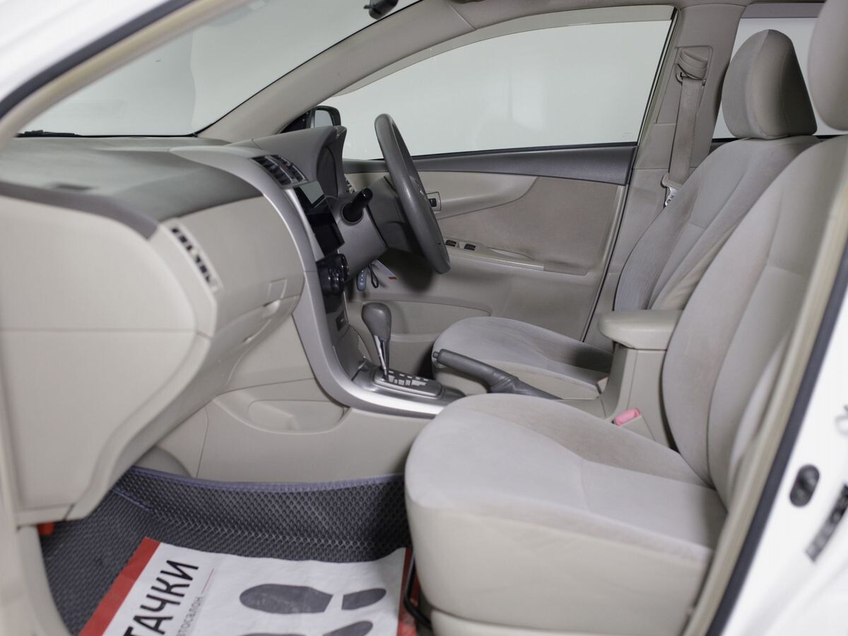 Toyota Corolla 2007 - фото автомобиля