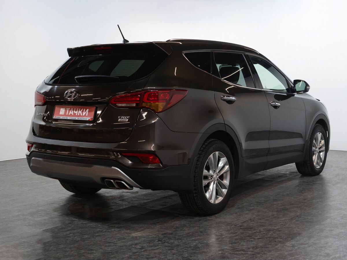 Hyundai Santa Fe 2016 - фото автомобиля