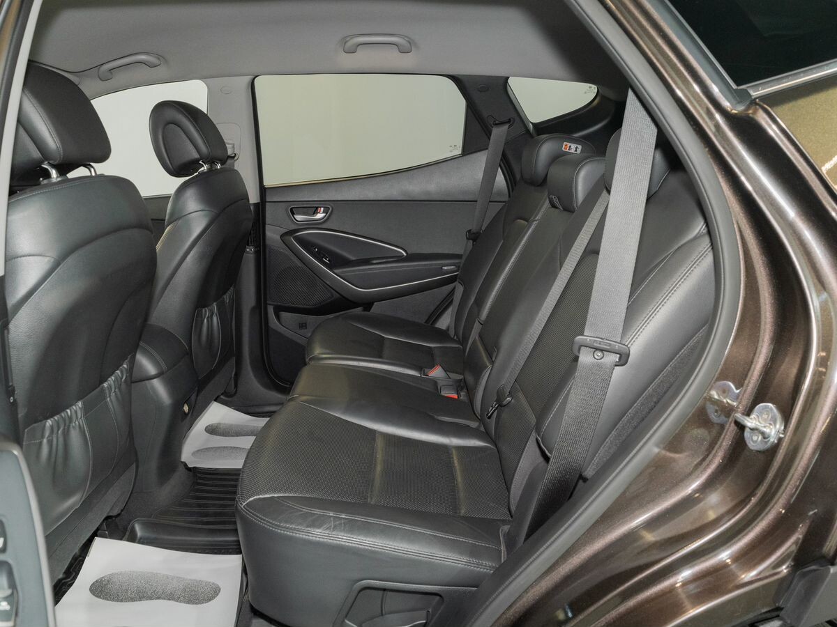 Hyundai Santa Fe 2016 - фото автомобиля