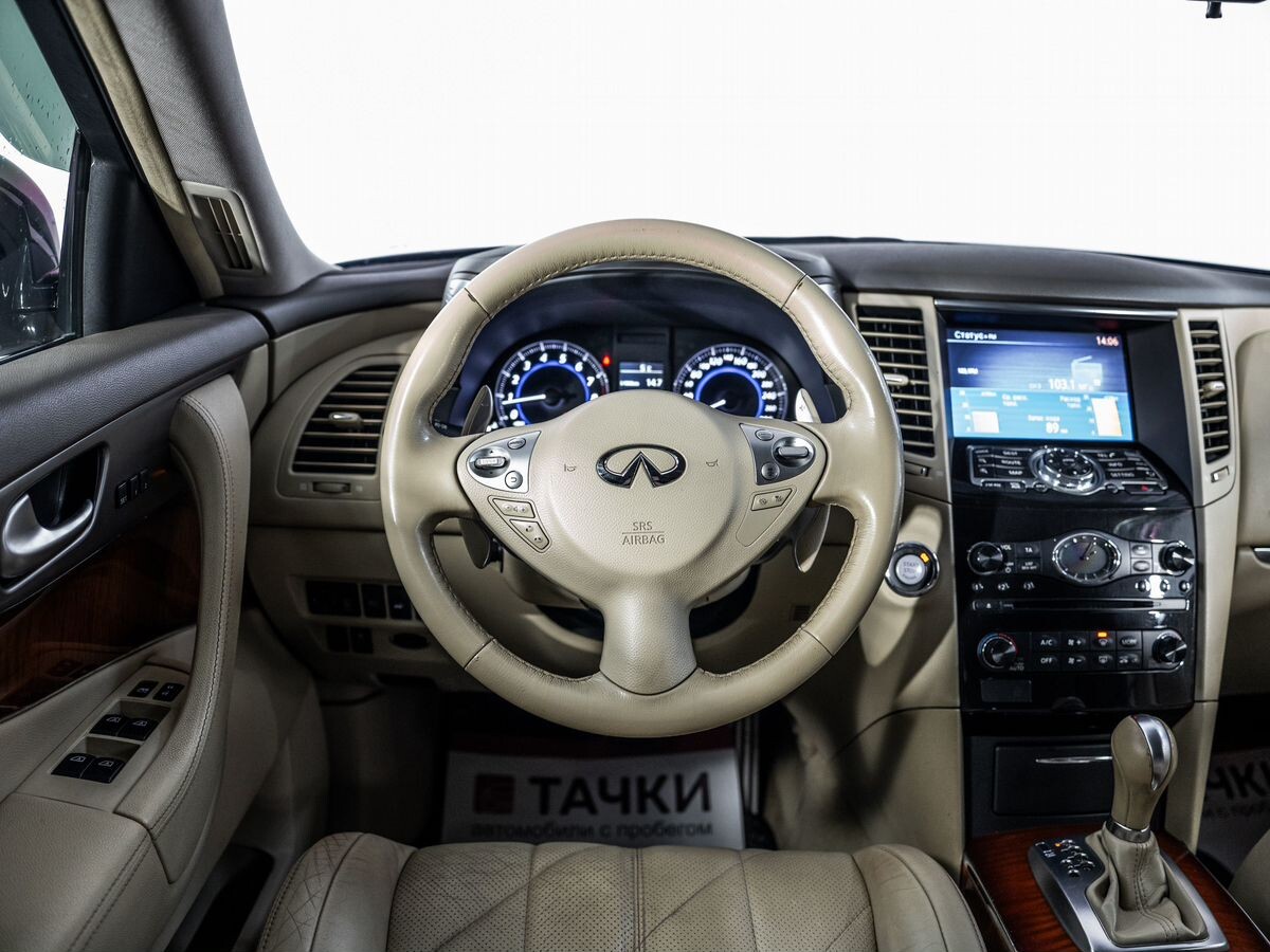 Infiniti FX 2012 - фото автомобиля