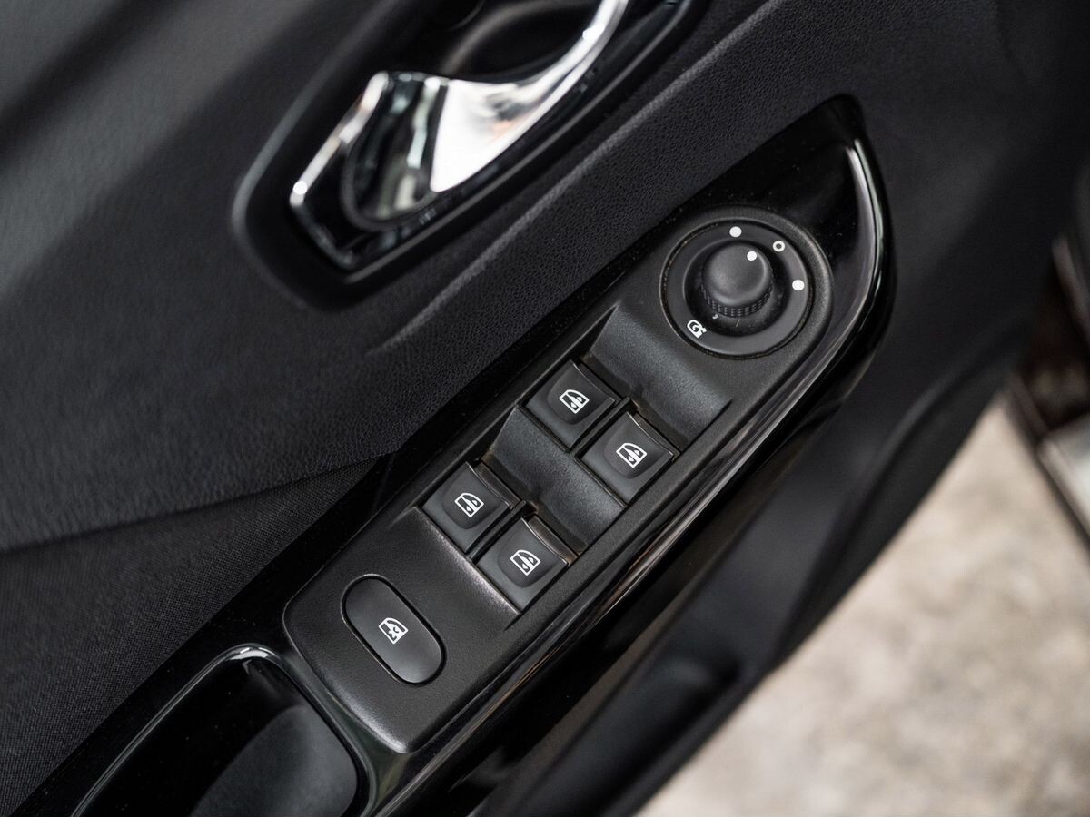 Renault Kaptur 2016 - фото автомобиля