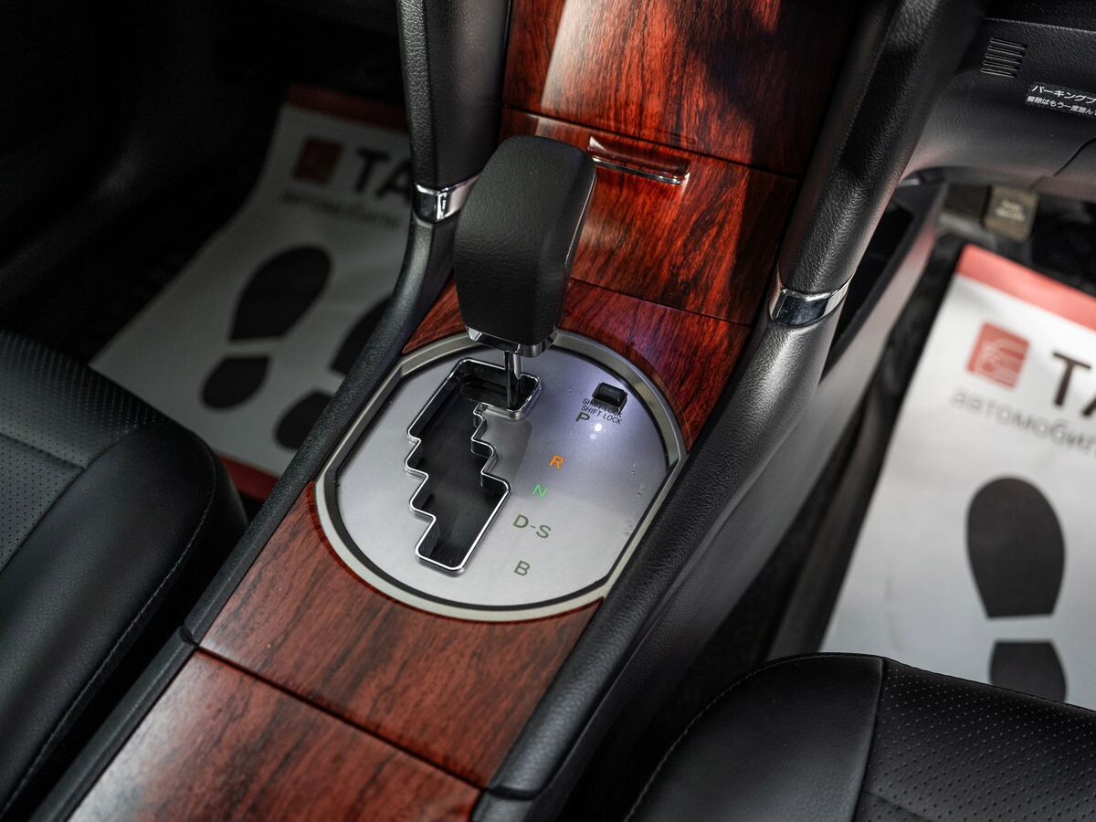 Toyota Allion 2010 - фото автомобиля