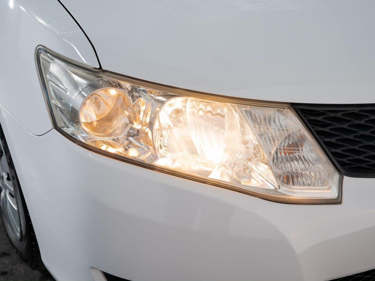 Toyota Allion 2010 - фото автомобиля