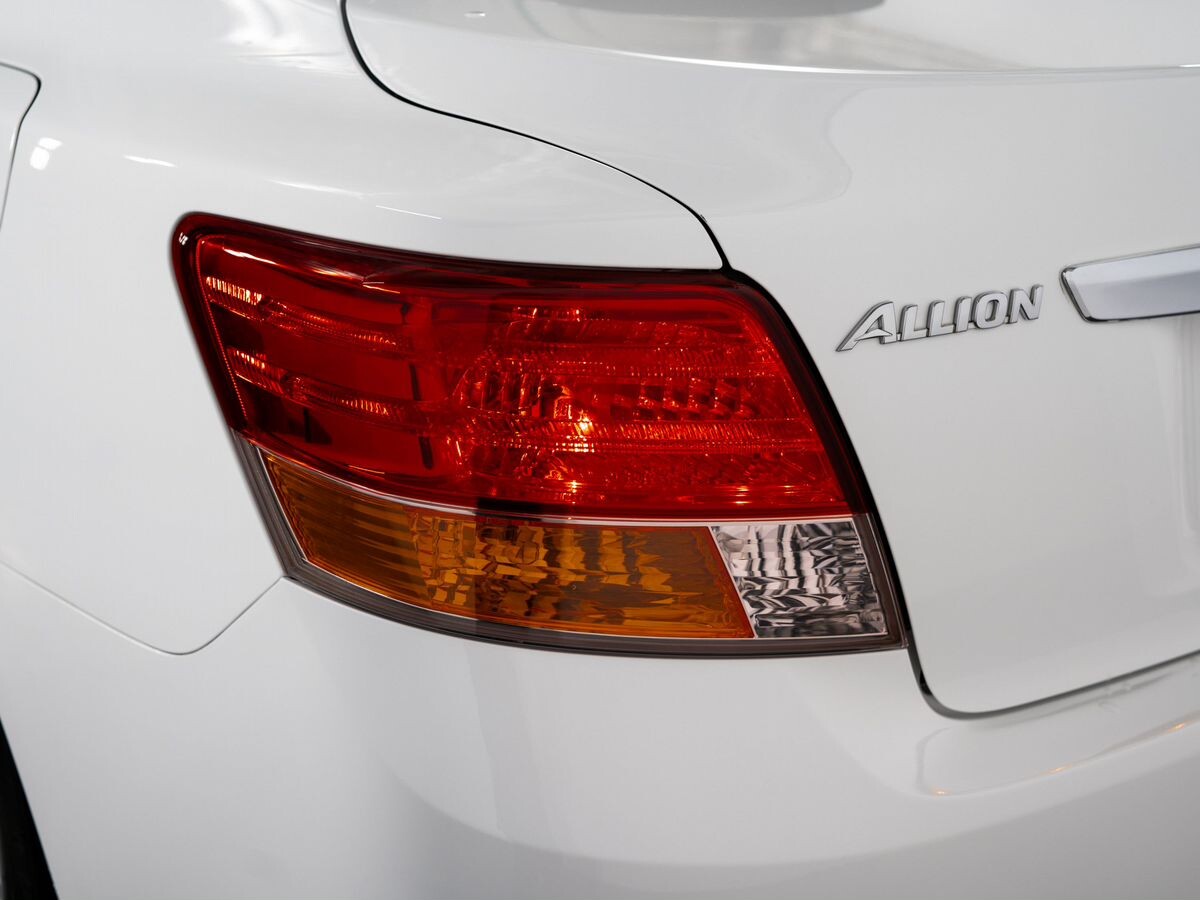 Toyota Allion 2010 - фото автомобиля