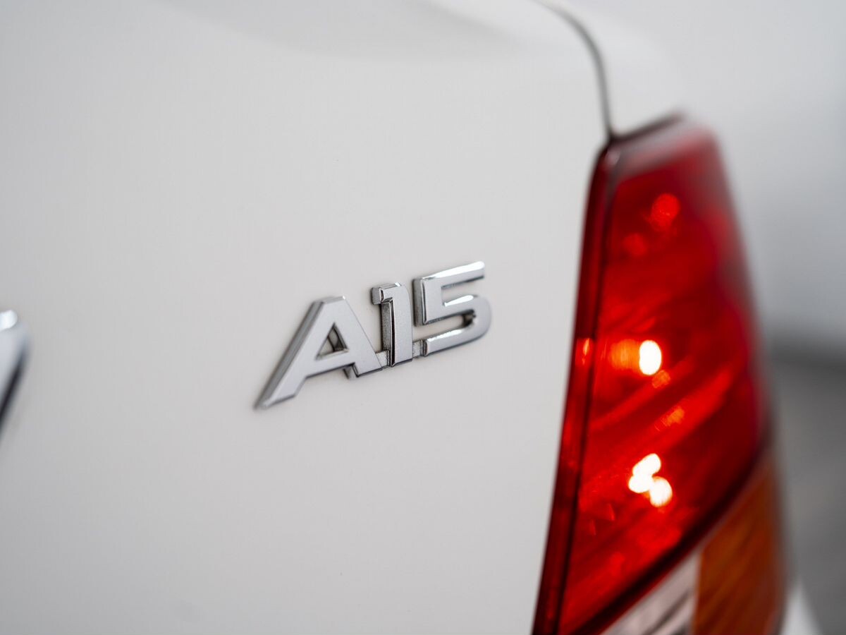 Toyota Allion 2010 - фото автомобиля