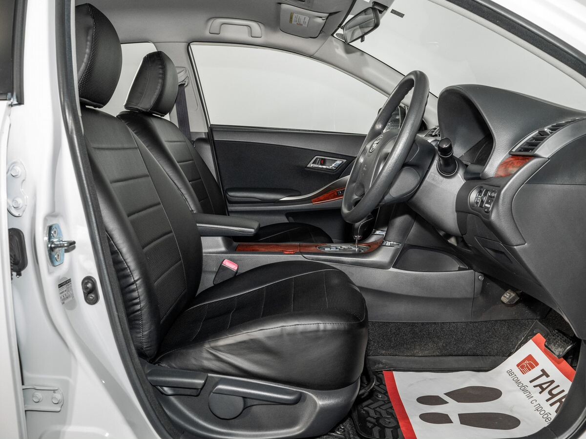 Toyota Allion 2010 - фото автомобиля