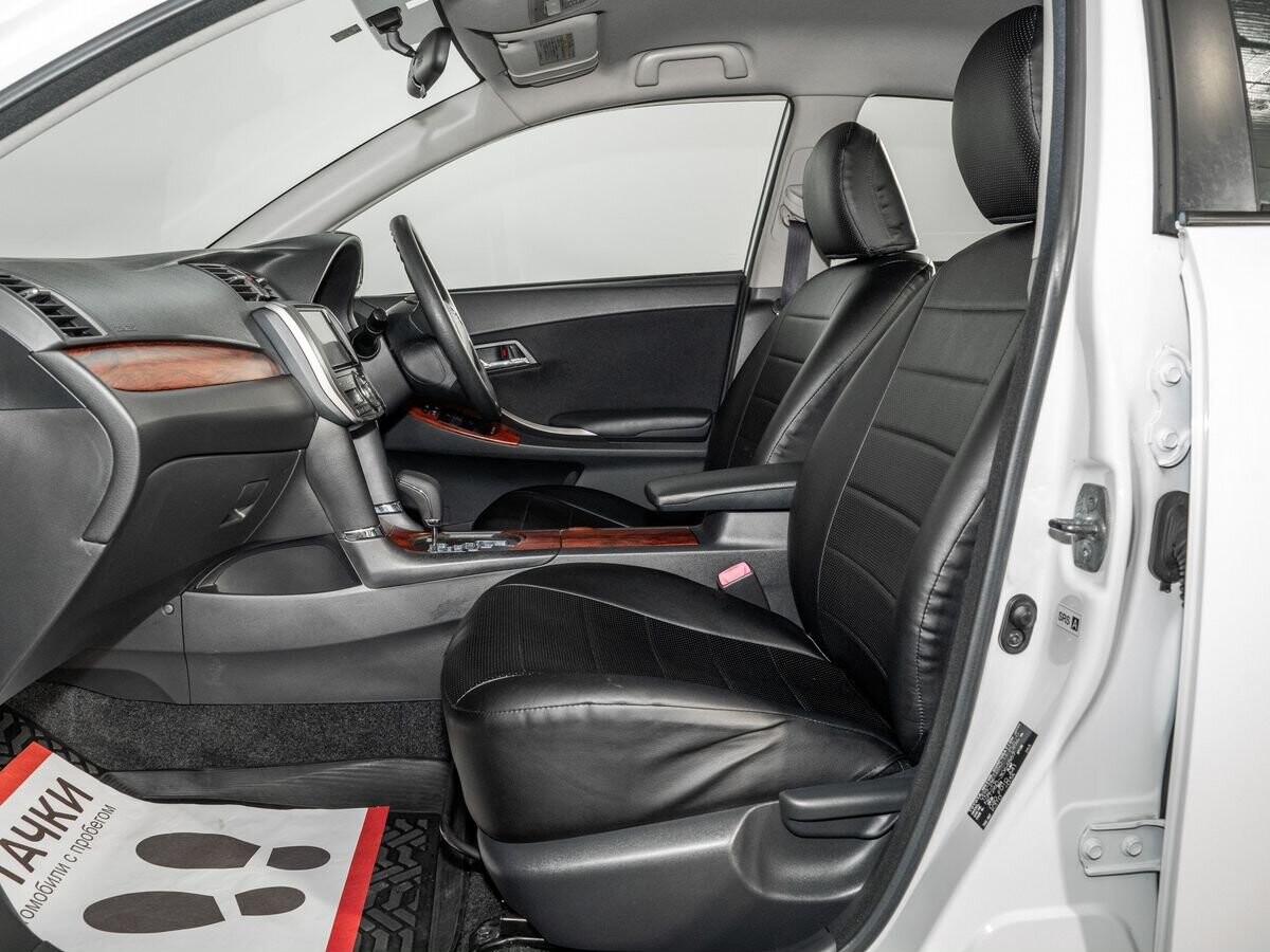 Toyota Allion 2010 - фото автомобиля