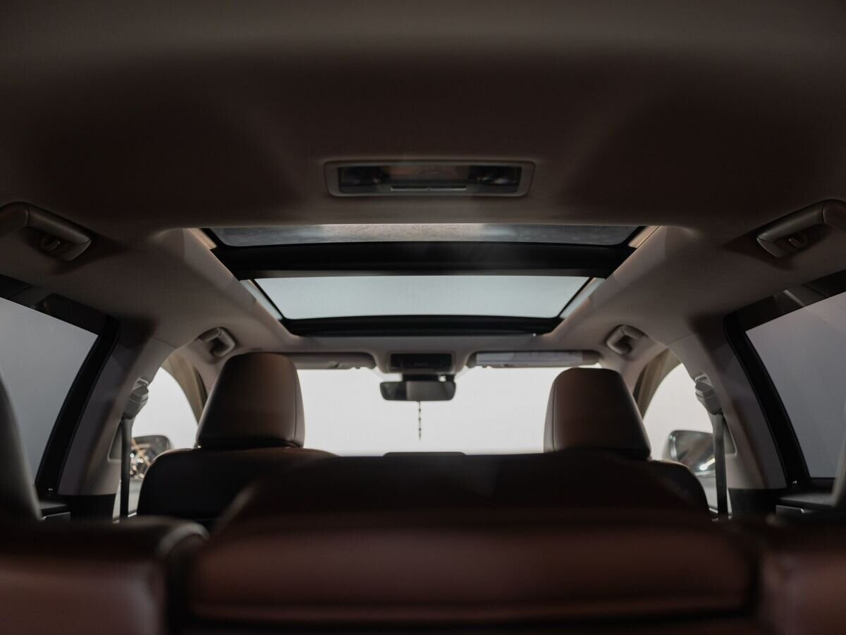 Lexus RX 2020 - фото автомобиля