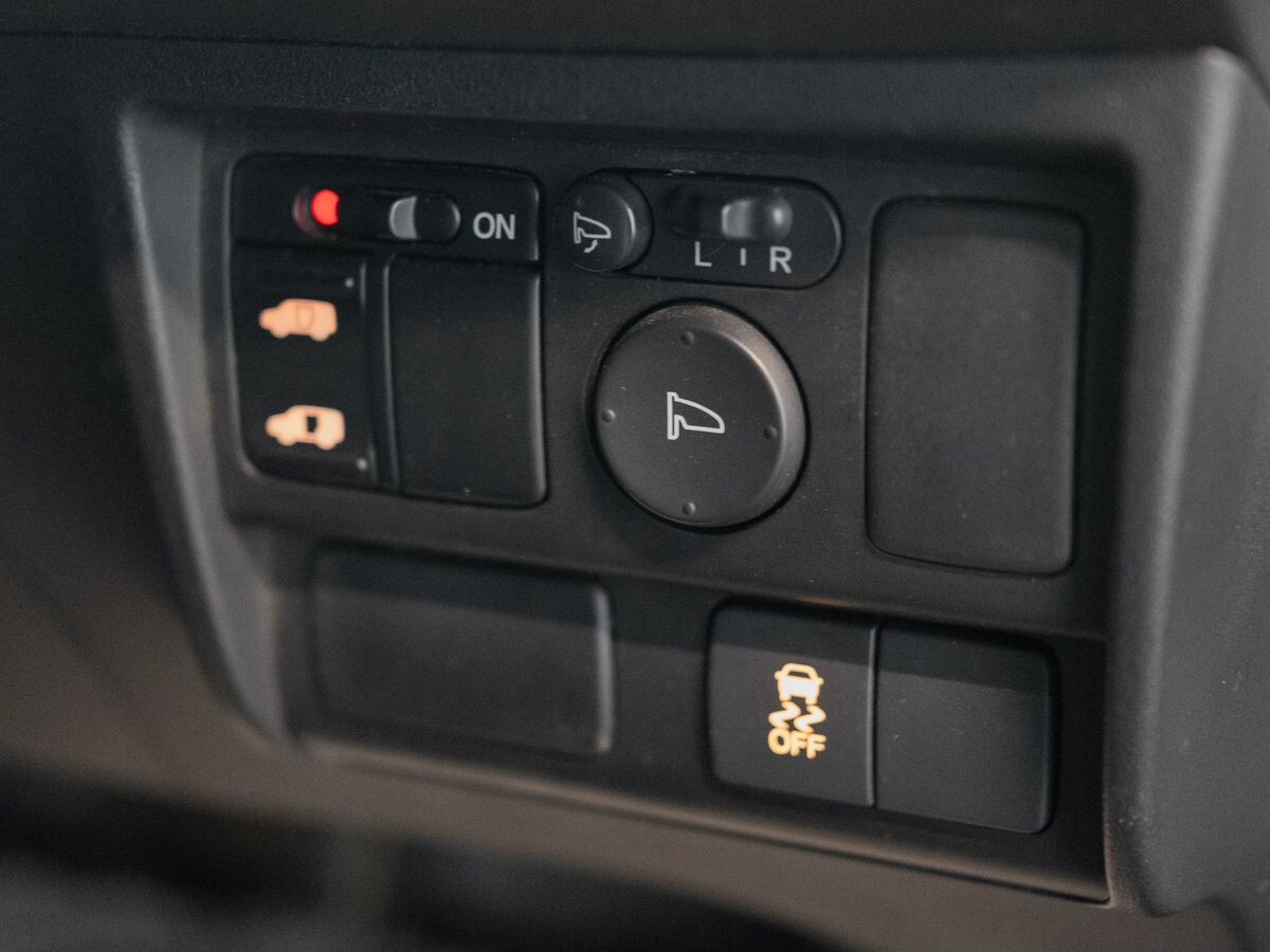 Honda Freed 2012 - фото автомобиля