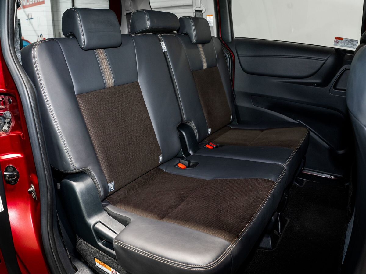 Toyota Sienta 2019 - фото автомобиля