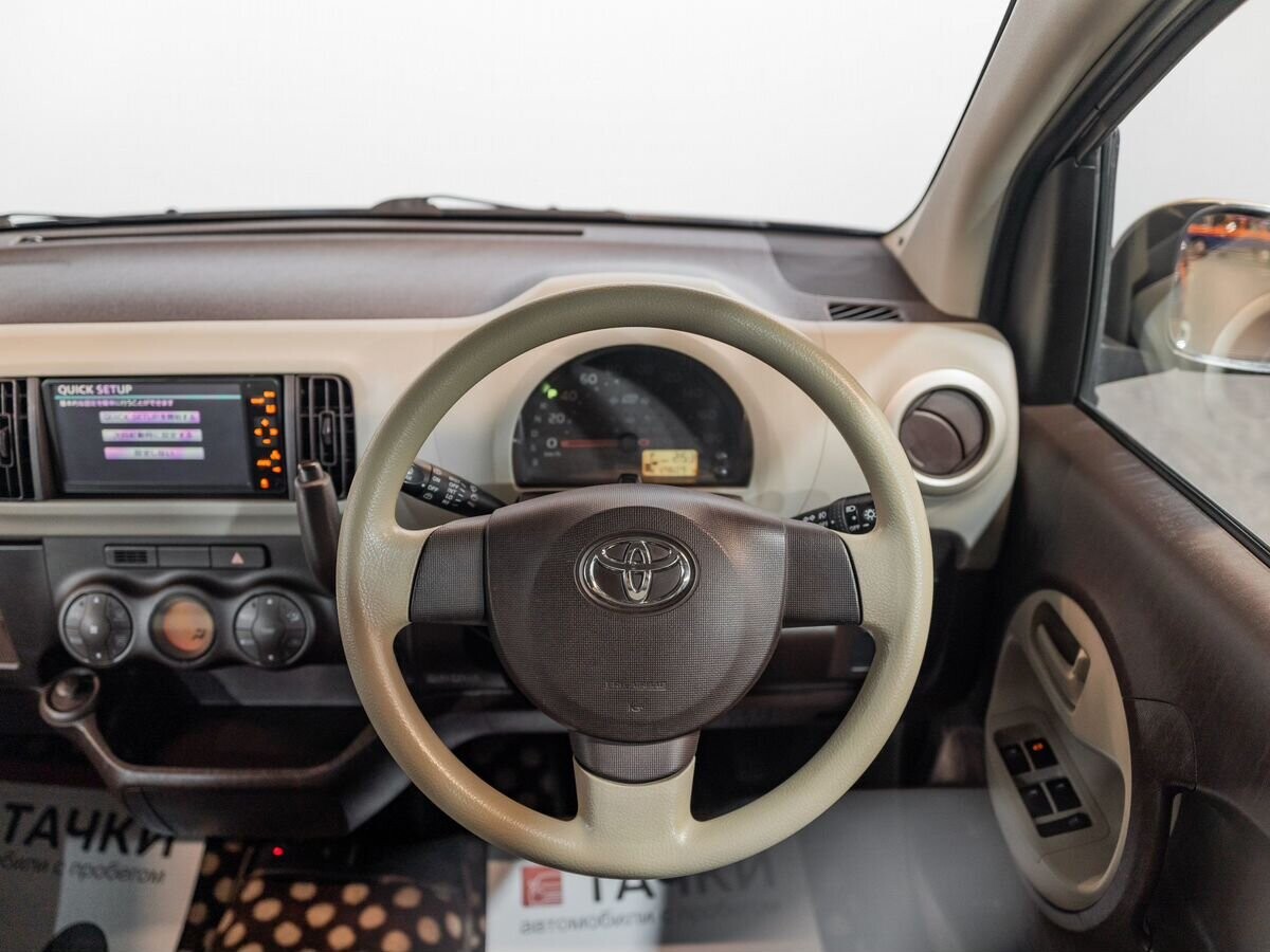 Toyota Passo 2011 - фото автомобиля