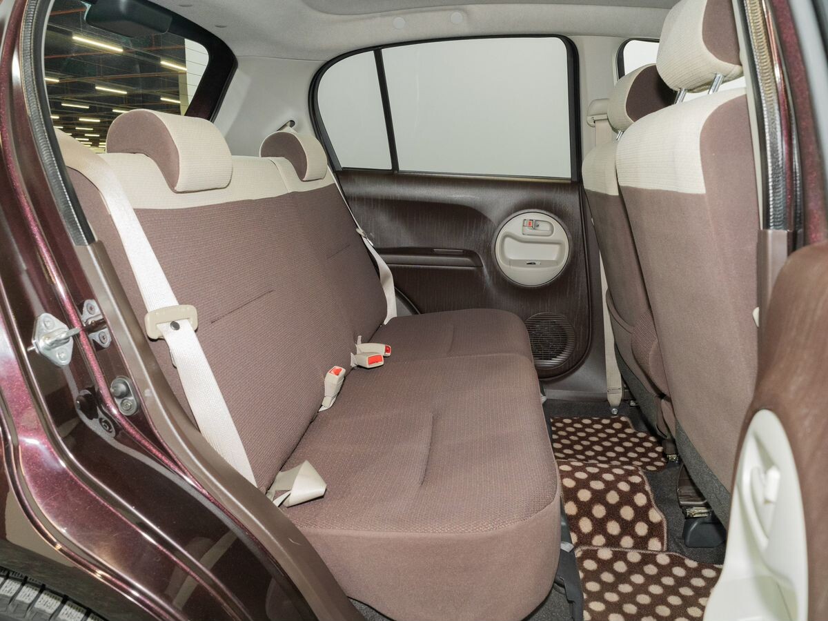 Toyota Passo 2011 - фото автомобиля