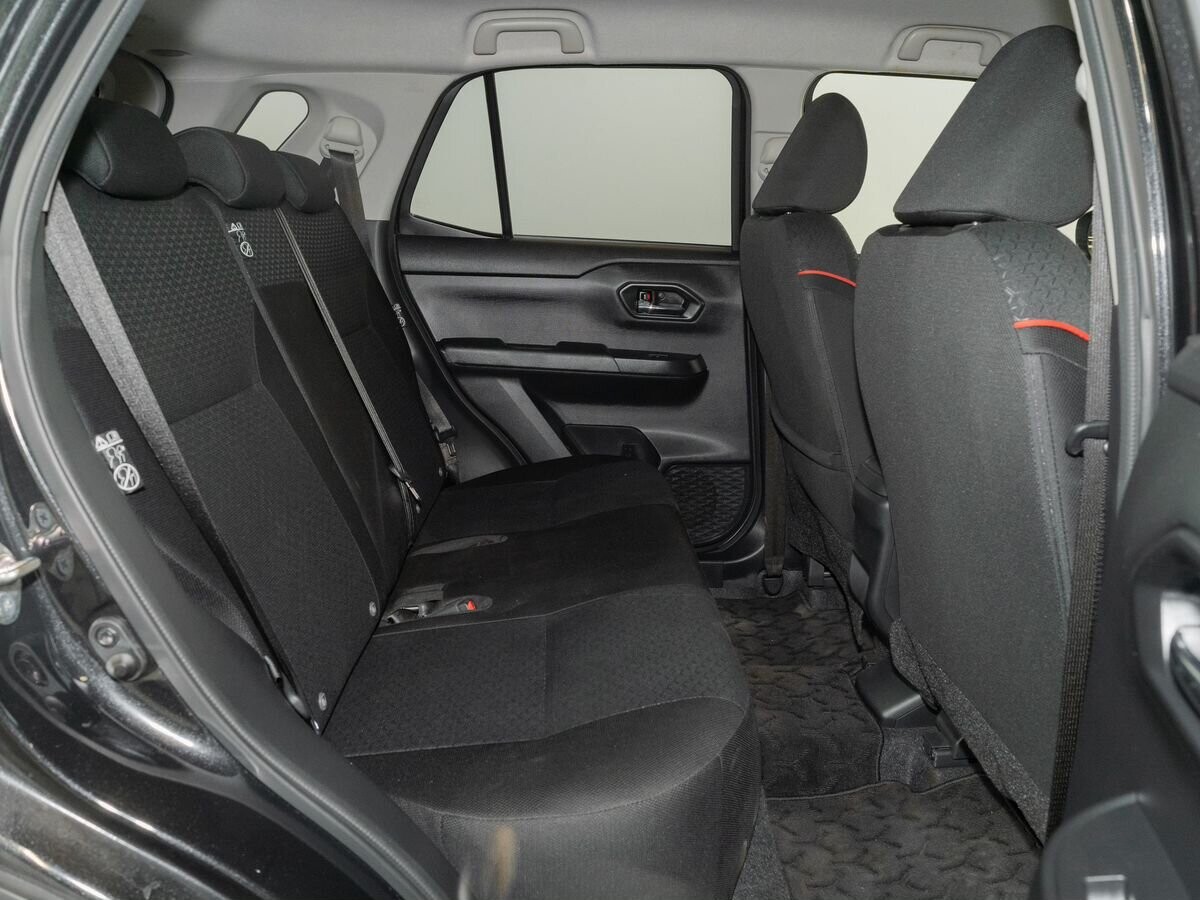 Toyota Raize 2022 - фото автомобиля