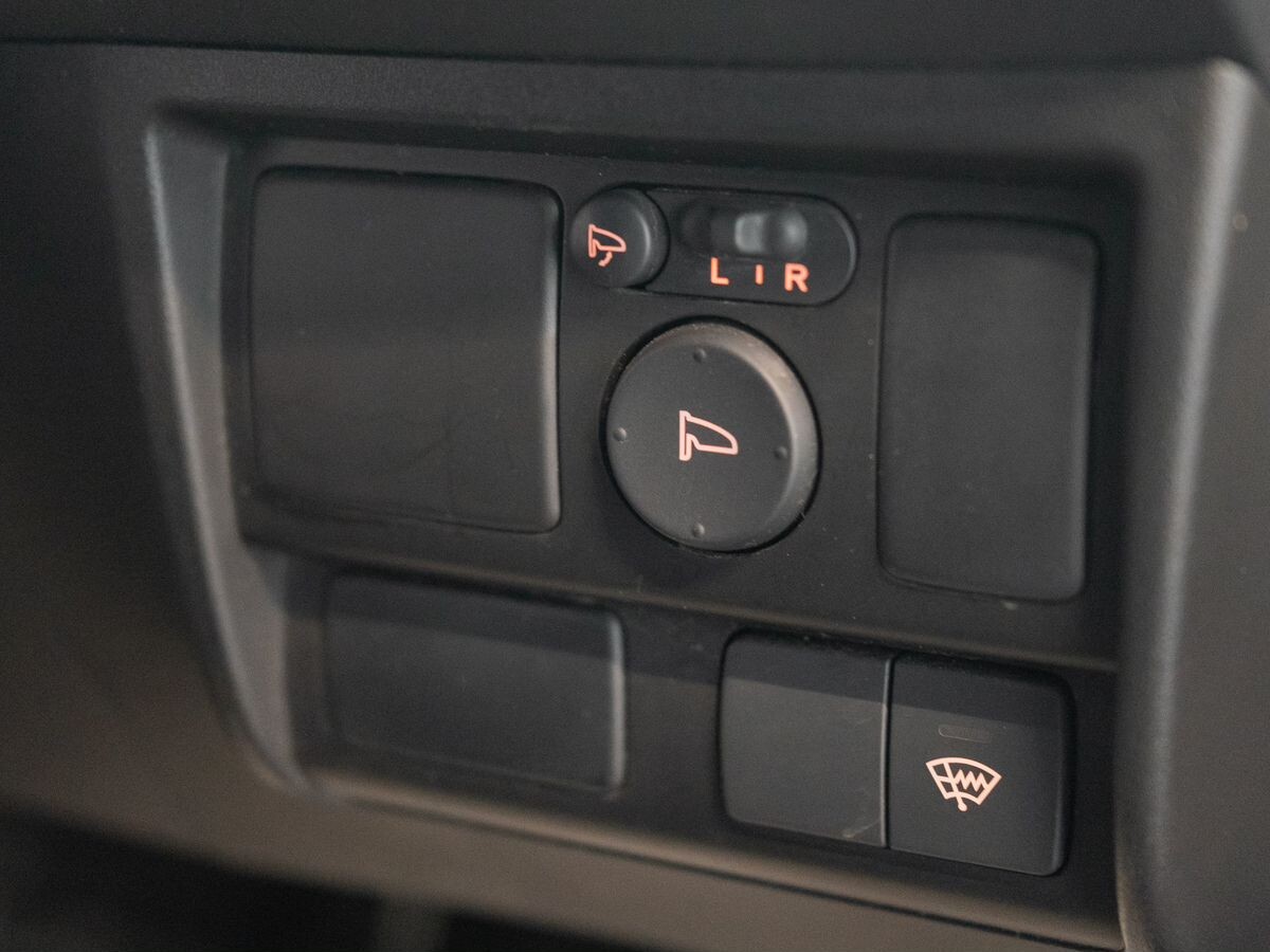 Honda Freed 2011 - фото автомобиля