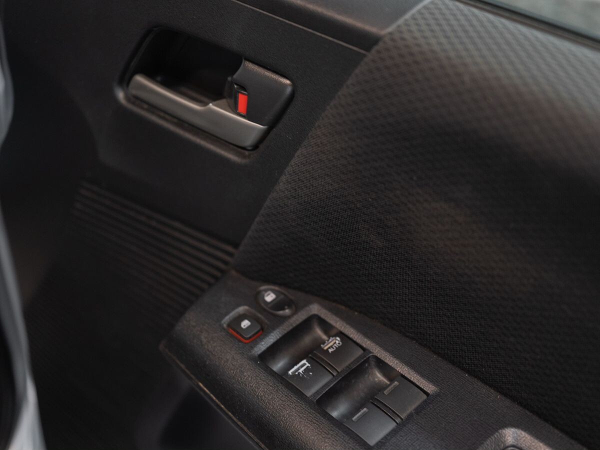 Honda Freed 2011 - фото автомобиля