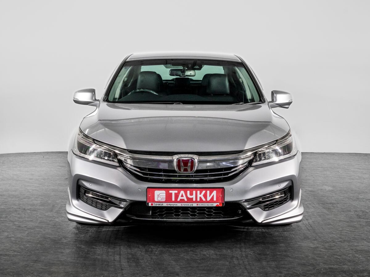 Honda Accord 2017 - фото автомобиля
