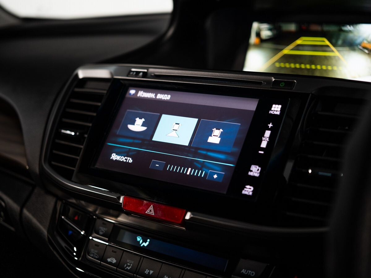 Honda Accord 2017 - фото автомобиля