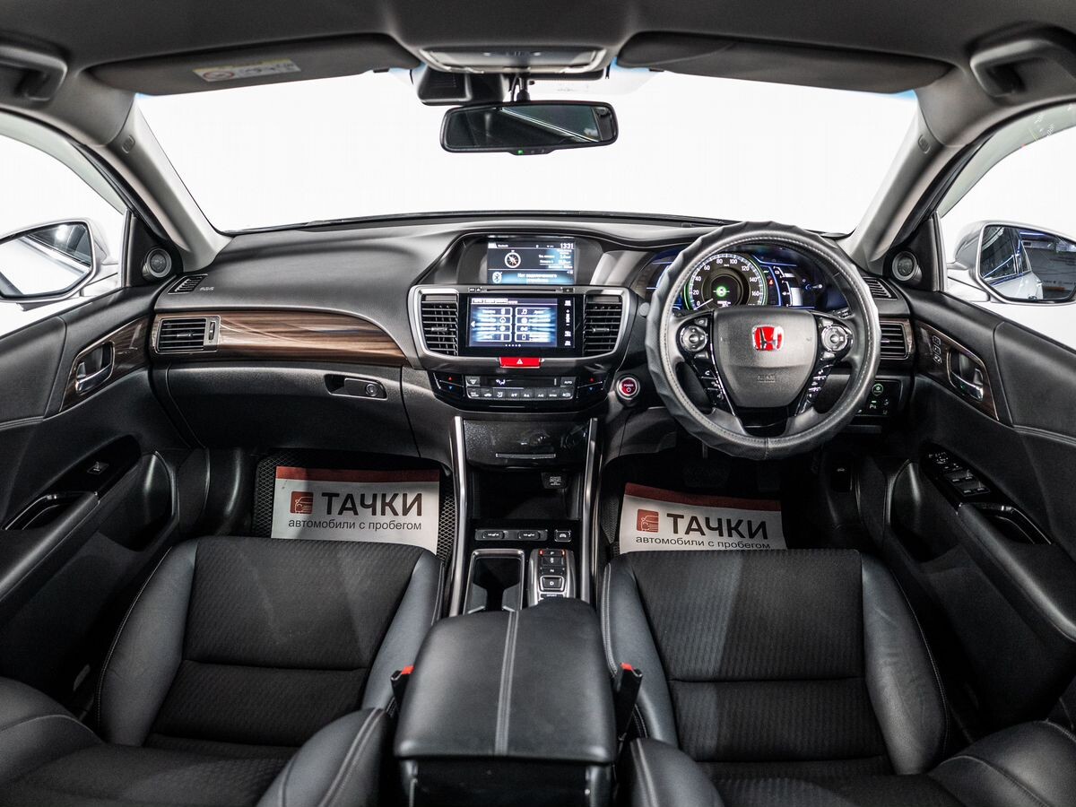 Honda Accord 2017 - фото автомобиля