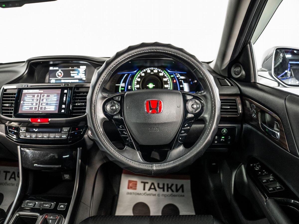 Honda Accord 2017 - фото автомобиля