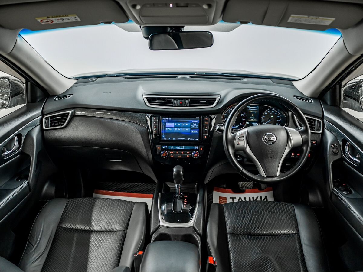 Nissan X-Trail 2017 - фото автомобиля