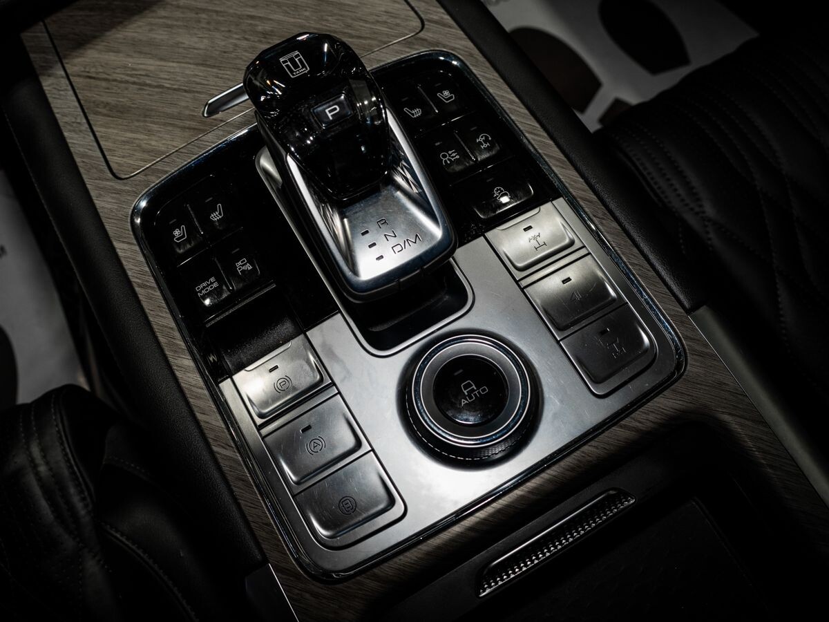 Tank 500 2023 - фото автомобиля