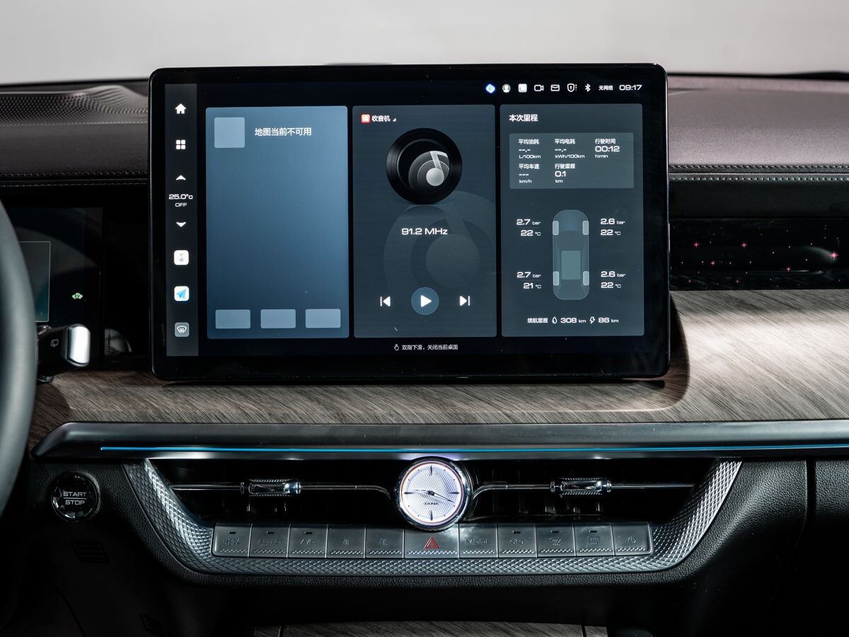 Tank 500 2023 - фото автомобиля