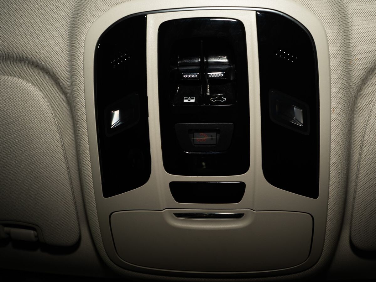 Tank 500 2023 - фото автомобиля