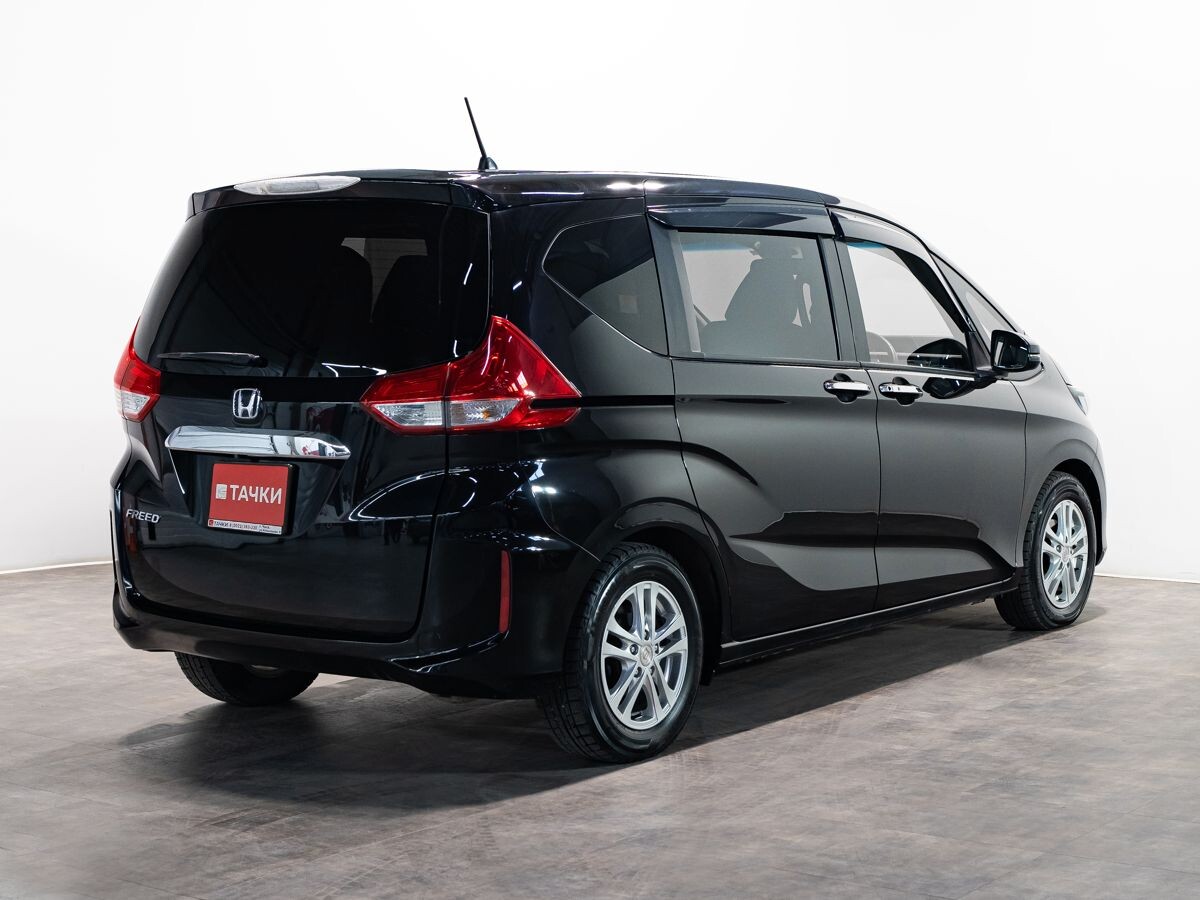 Honda Freed 2018 - фото автомобиля