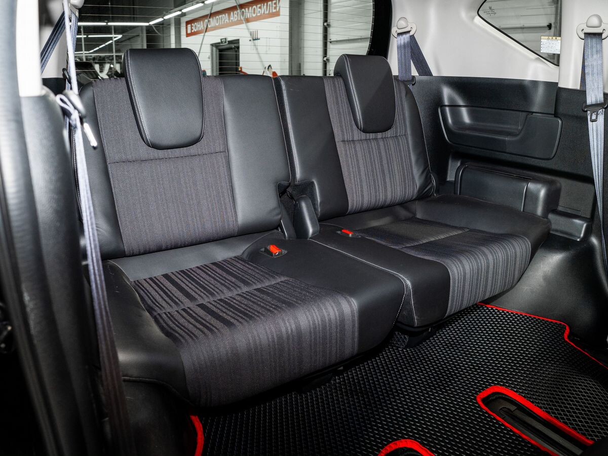 Honda Freed 2018 - фото автомобиля