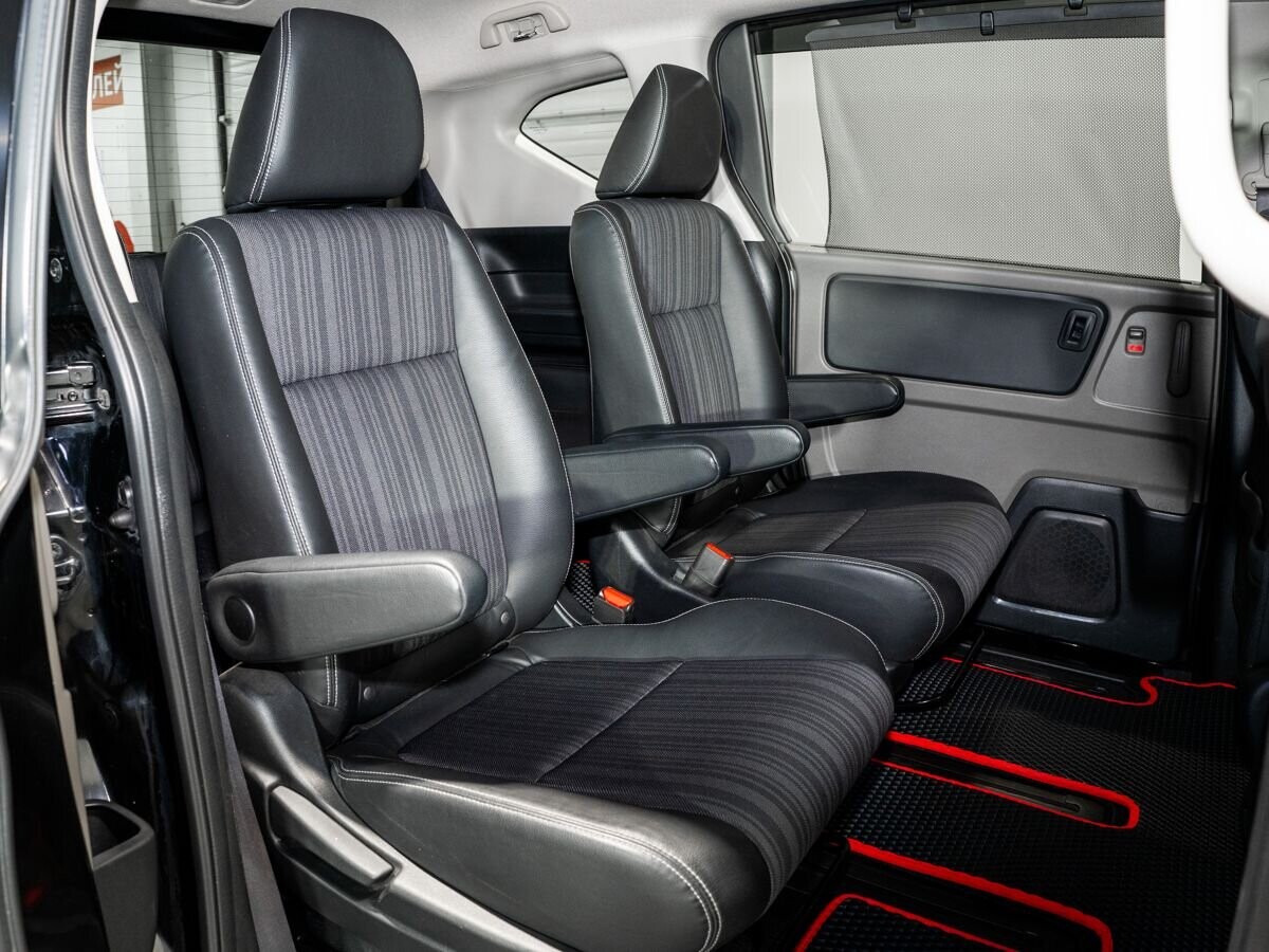 Honda Freed 2018 - фото автомобиля