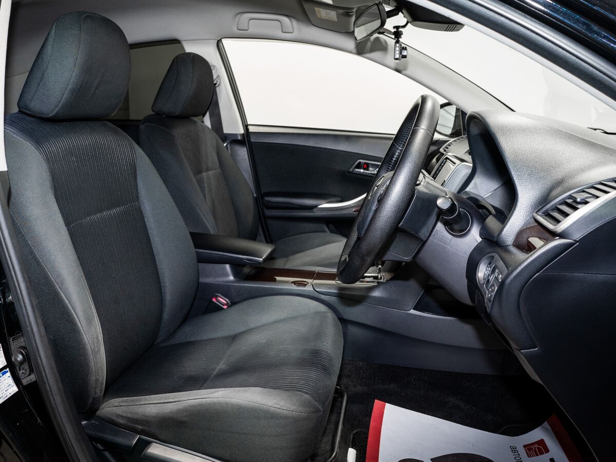 Toyota Allion 2017 - фото автомобиля