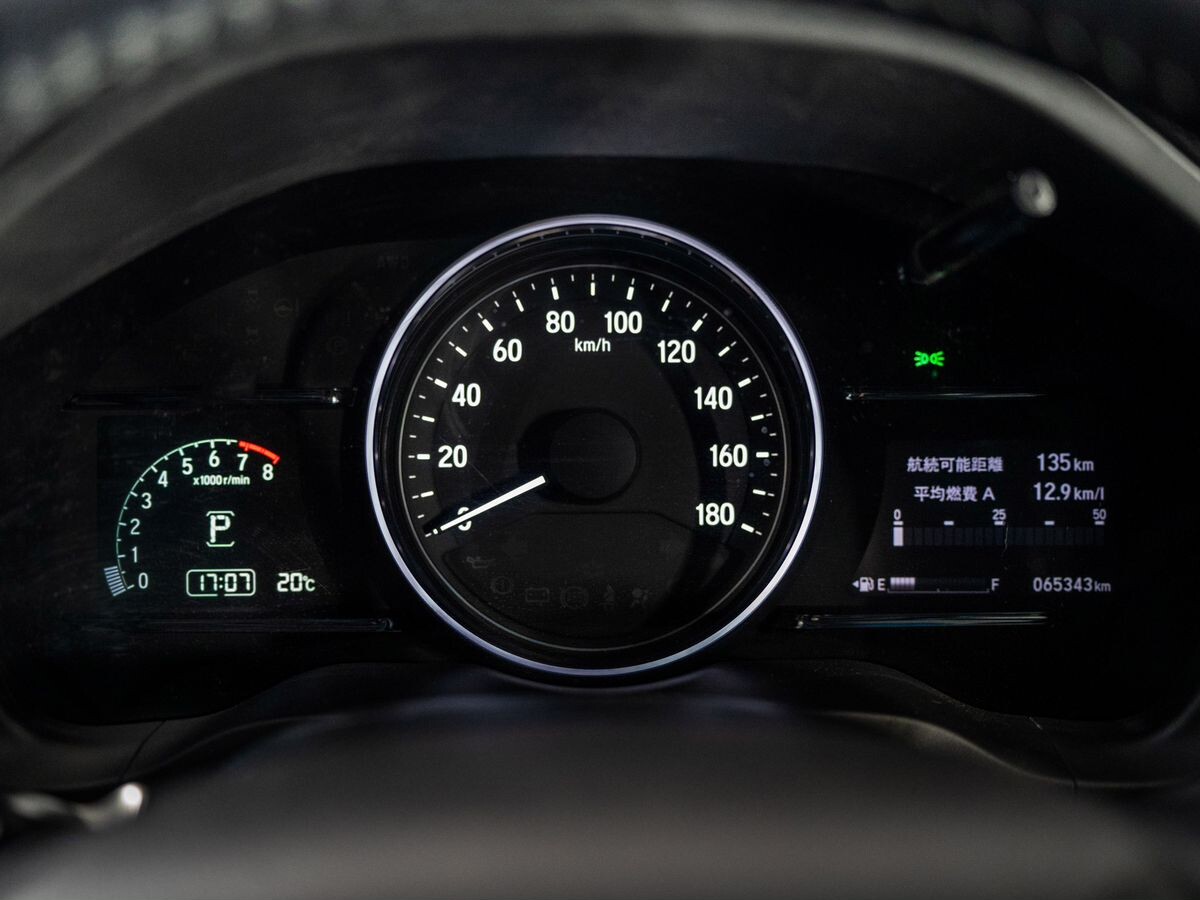 Honda Vezel 2019 - фото автомобиля