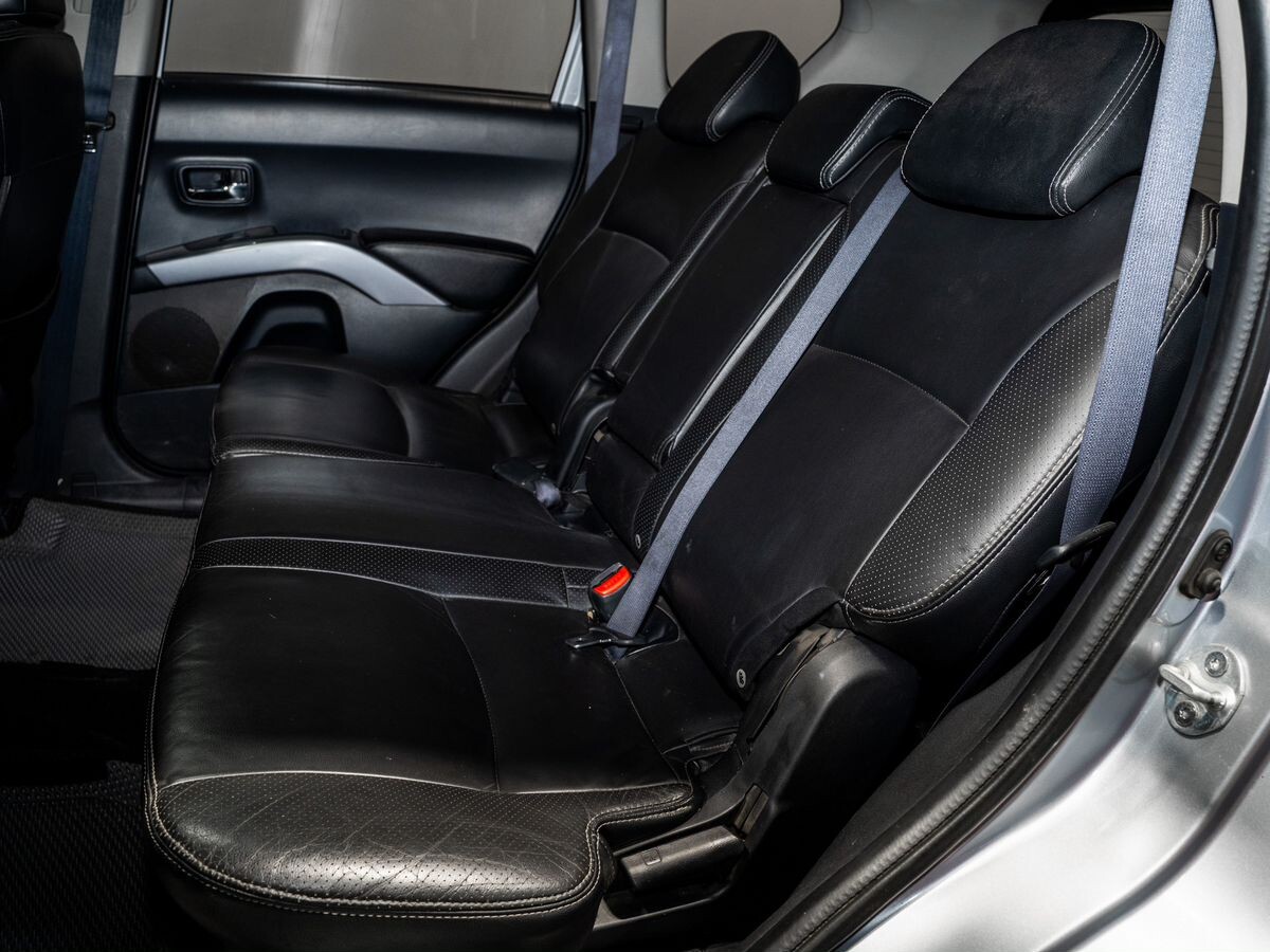 Mitsubishi Outlander 2008 - фото автомобиля