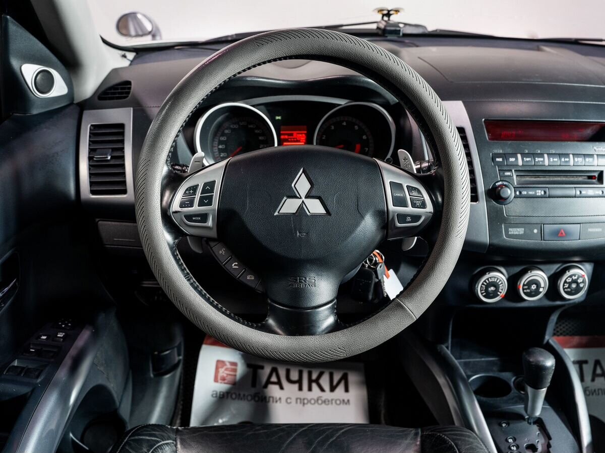 Mitsubishi Outlander 2008 - фото автомобиля