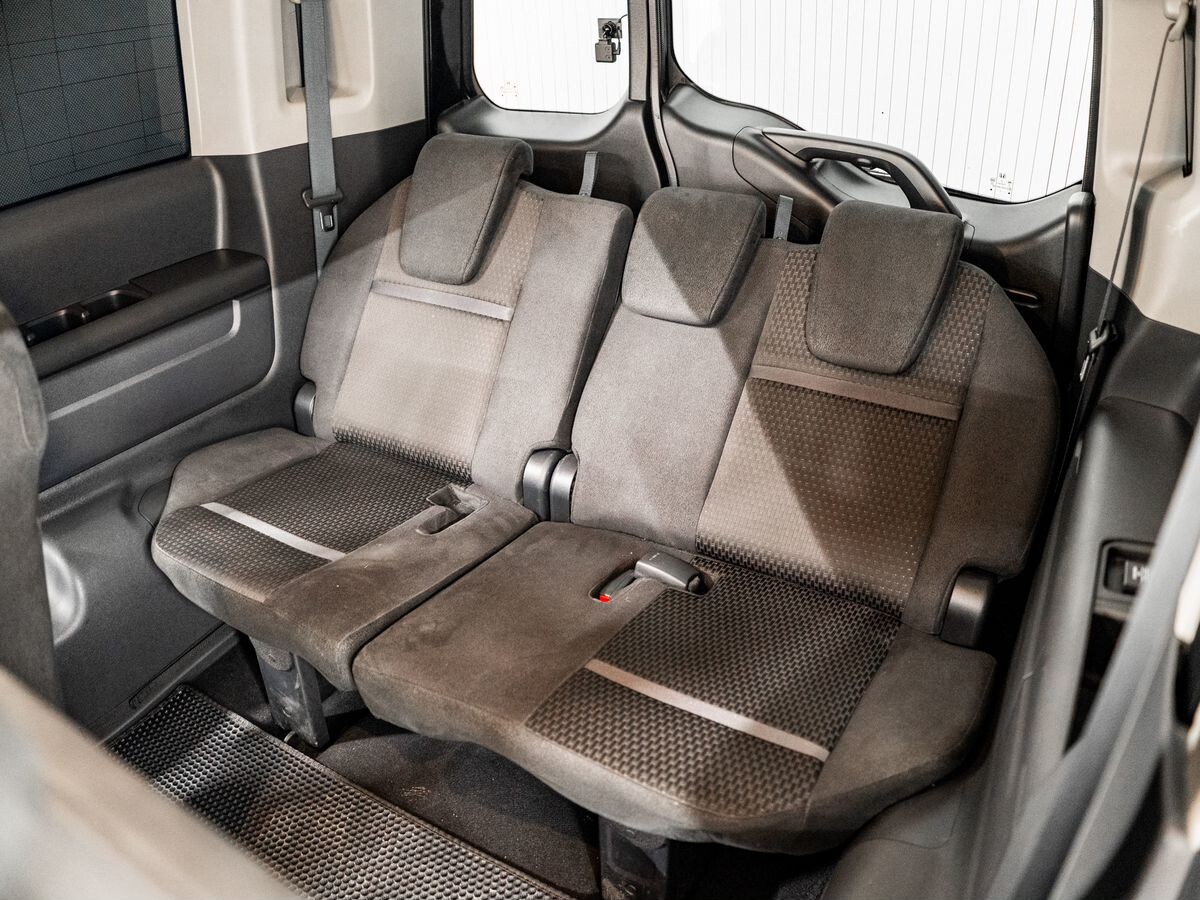 Honda Stepwgn 2020 - фото автомобиля